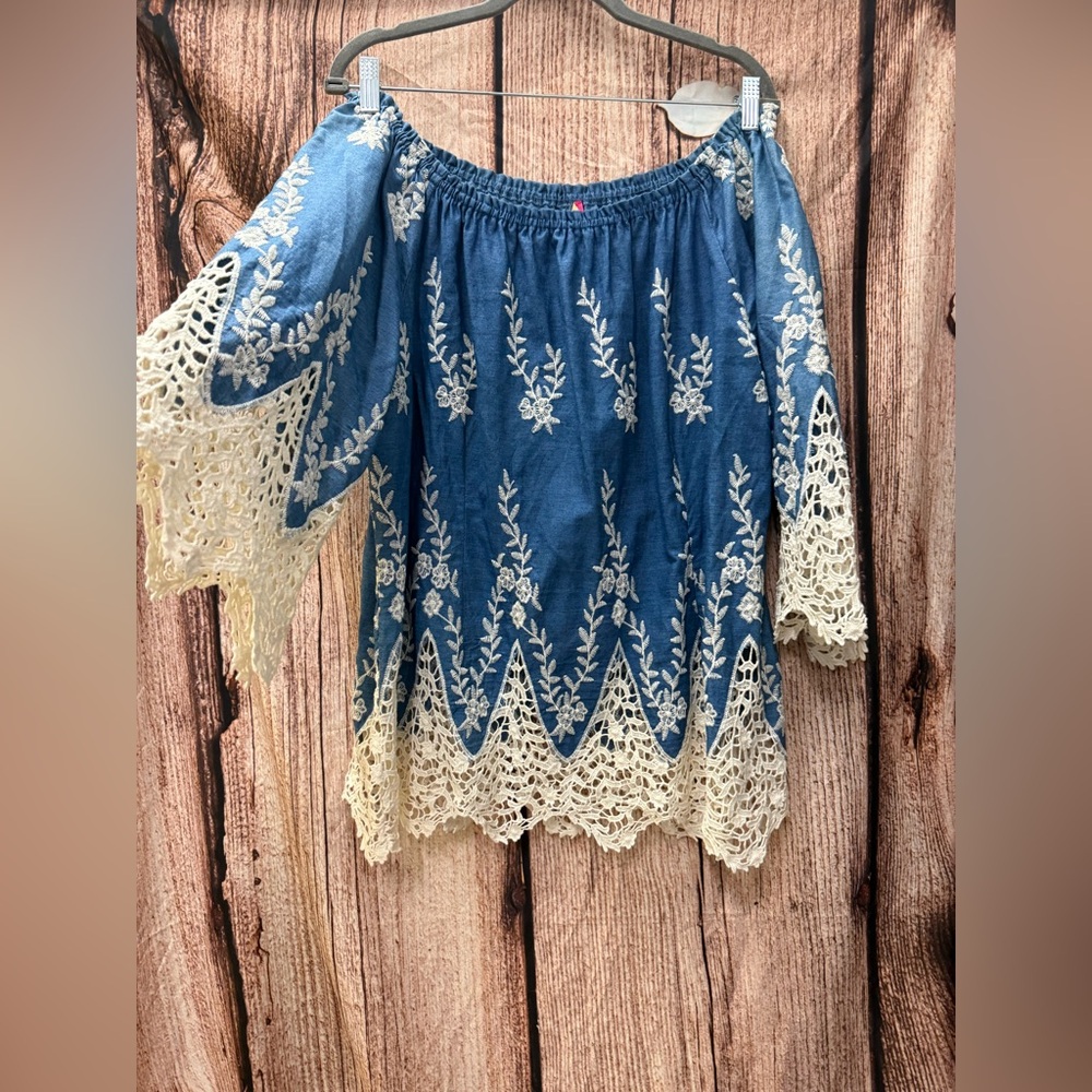 Sunny Leigh Blue and Cream Lace Blouse